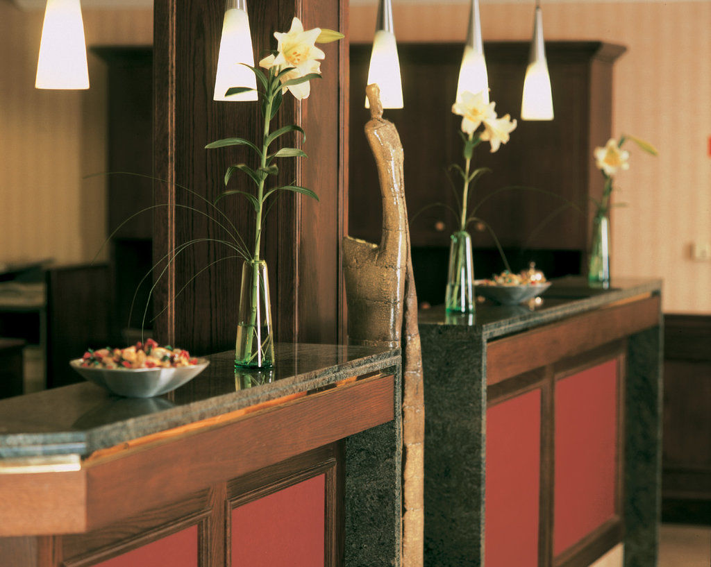 Nh Gent Sint Pieters Hotel Екстериор снимка