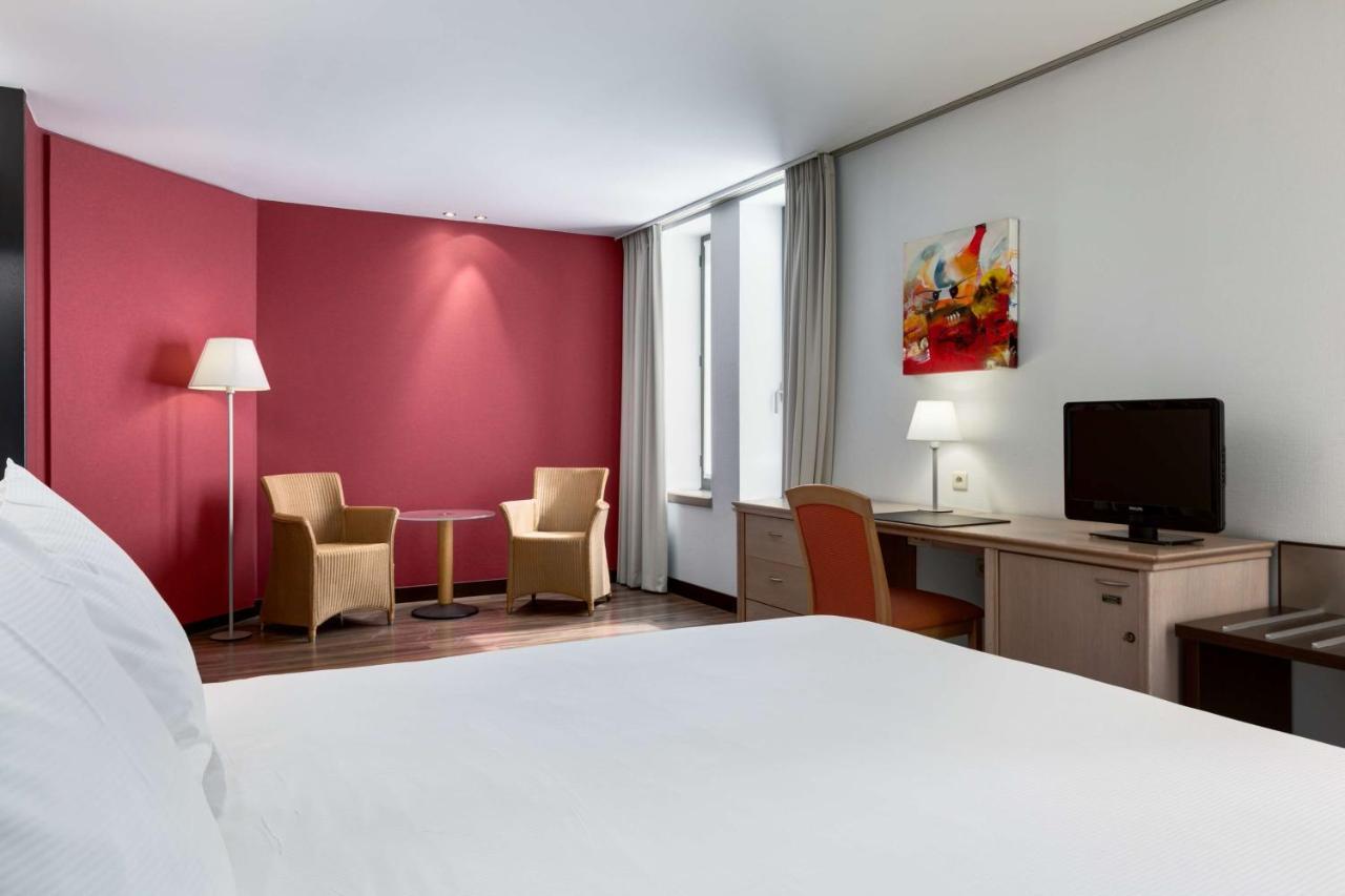 Nh Gent Sint Pieters Hotel Екстериор снимка
